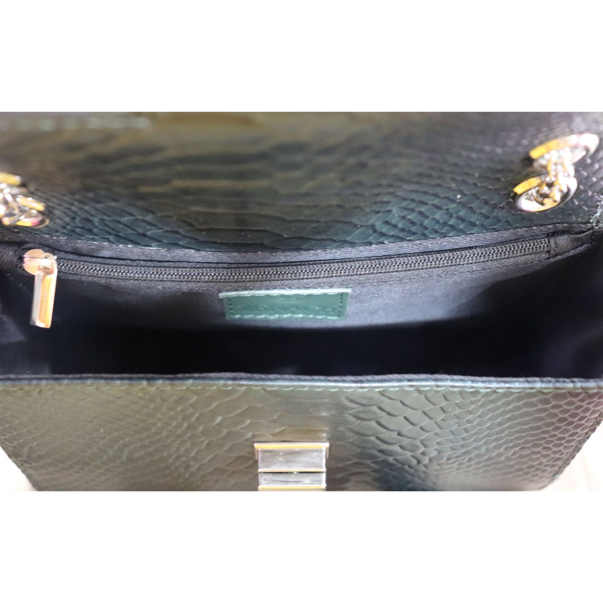 Sling bag dark green